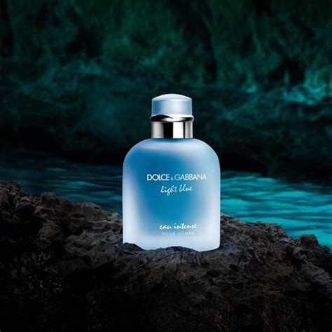 dolce gabbana light blue intense parfum pour homme